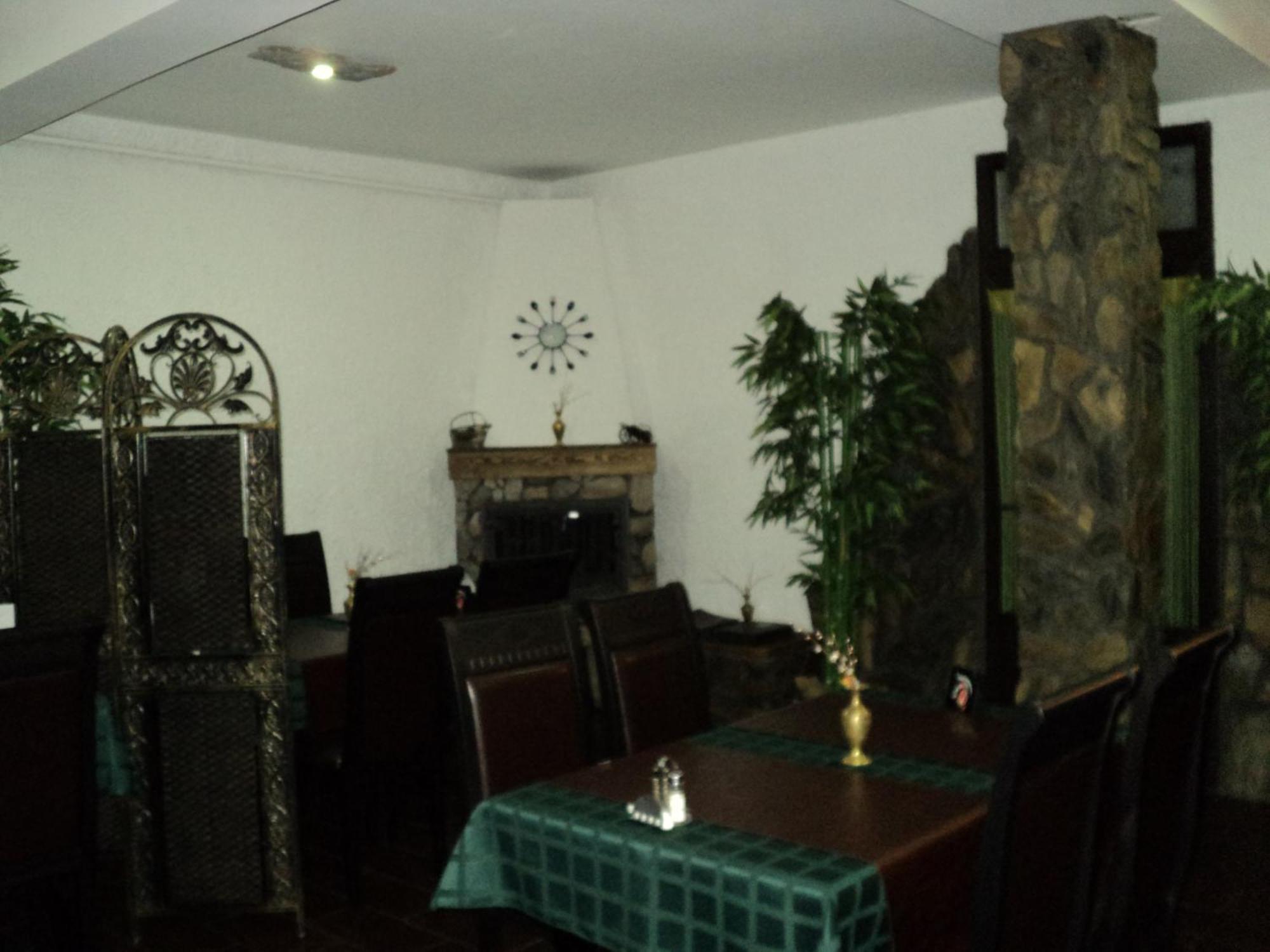 Kovacs Hotel Superior Vásárosnamény Екстериор снимка